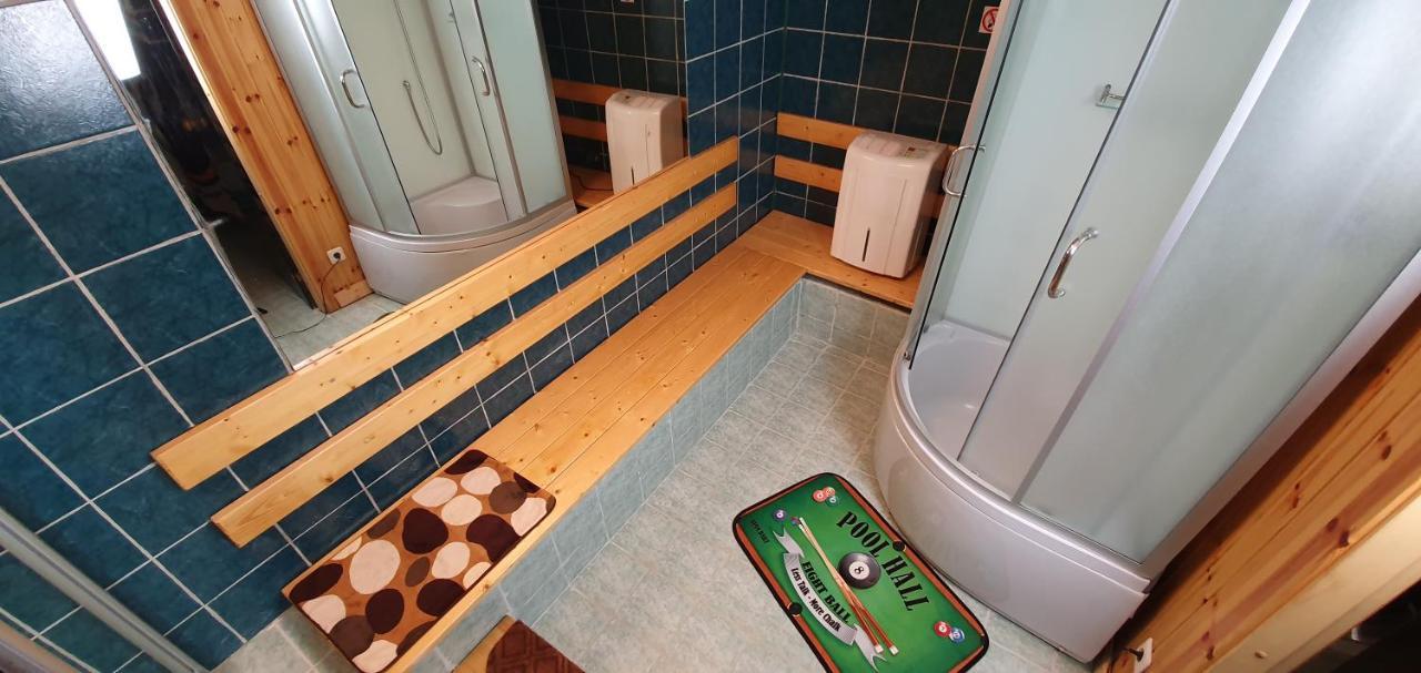 קובנה Aparthotel 4 ,, Cosy House Billiard " - Sauna & Parking מראה חיצוני תמונה