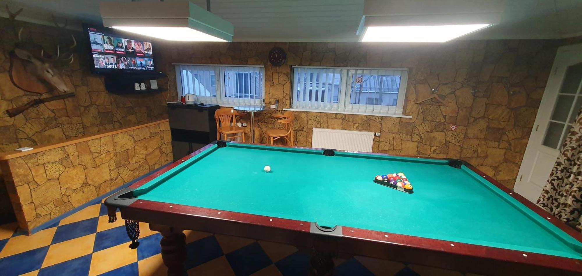 קובנה Aparthotel 4 ,, Cosy House Billiard " - Sauna & Parking מראה חיצוני תמונה